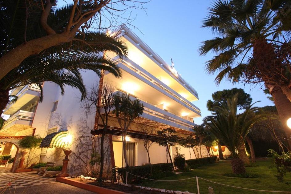 Ballos Apartments Néa Mákri Esterno foto